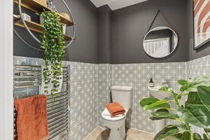 Photo 10- click for photo gallery